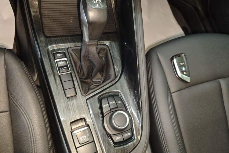 Used BMW X1 2019 sDrive20Li Leading Model
