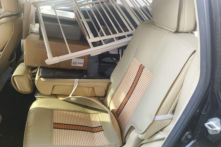 Used Toyota Highlander 2015 2.0T Four-Wheel Drive Elite Edition 7-Seater Left Rear Seat