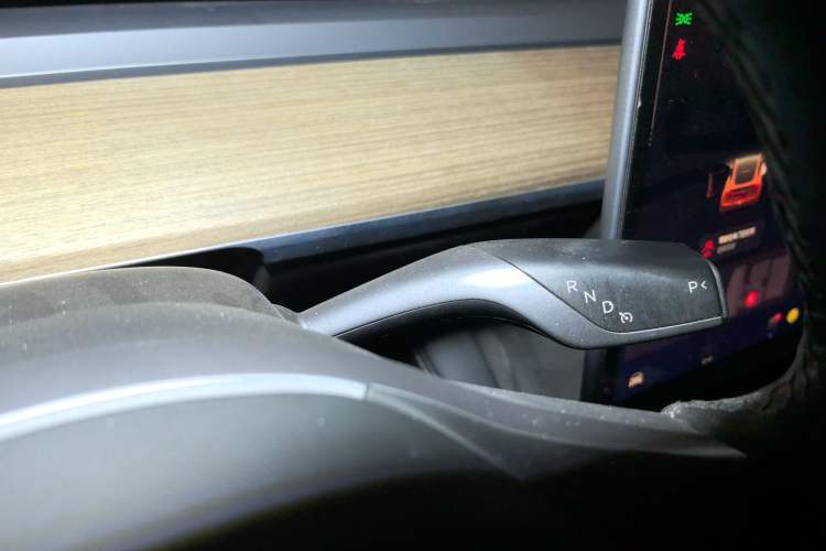 Used Tesla Model Y 2022 Rear-Wheel-Drive Version
