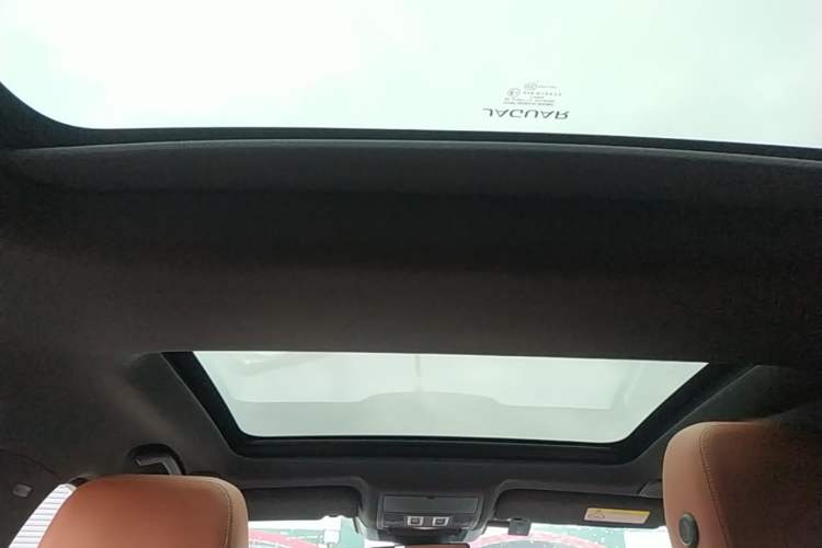 Used Jaguar XFL 2021 XFL 2.0T P250 All-Wheel-Drive Shimmering Black Sport Edition Headliner