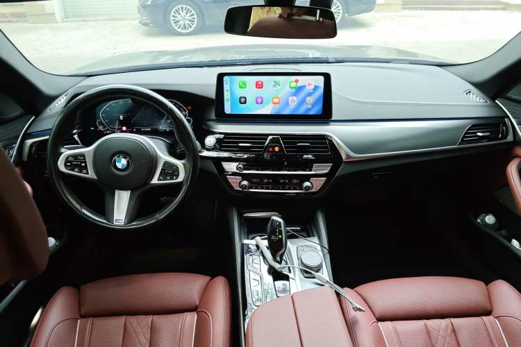 Used BMW 5 Series New Energy 2021 535Le Pioneer Edition M Sport Package
