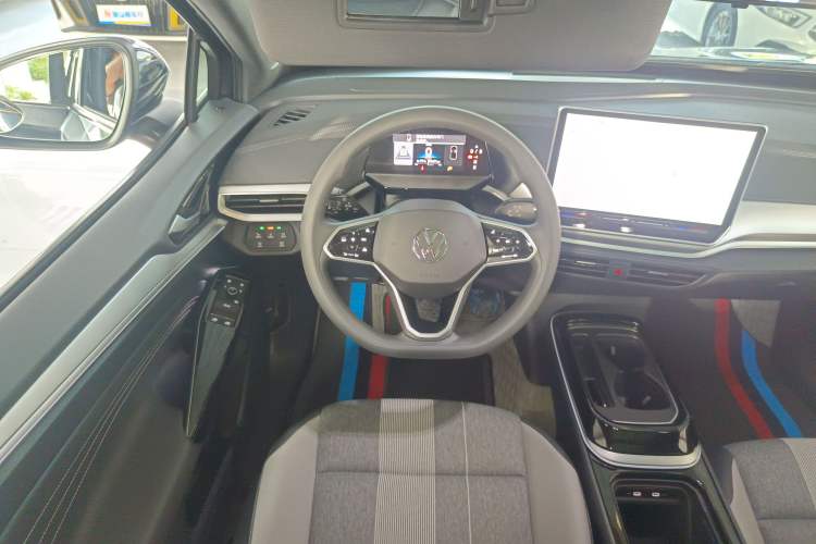 Used Volkswagen ID.4 CROZZ 2025 Pure Edition