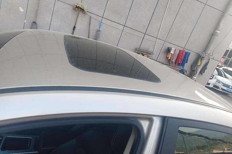 Used Geely Auto Emgrand GL 2019 1.5T DCT Elite Smart Edition Roof