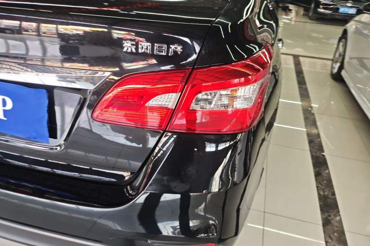 Used Nissan Sylphy 2019 Classic 1.6XE CVT Comfort Edition Right Rear Taillight
