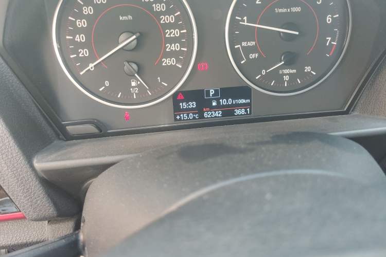 Used BMW 1 Series 2015 120i Sport Design Package Odometer Close Up