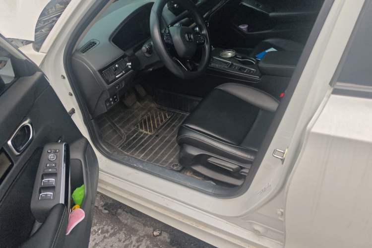 Used Honda Integra 2023 240TURBO CVT Tech Edition Driver Seat