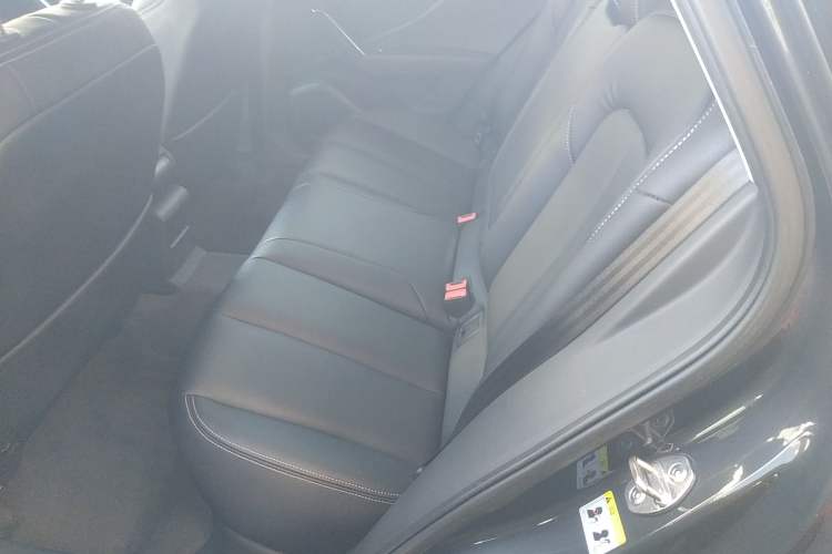 Used Audi Q2L 2018 35 TFSI Launch Exclusive Edition China V Left Rear Seat