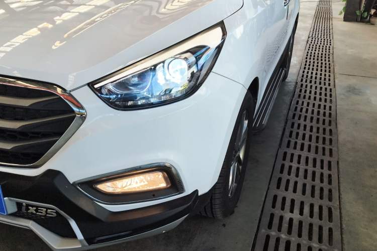 Used Hyundai ix35 2015 2.0L Automatic 2WD Smart Version China V Standard
