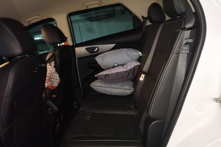 Used Dongfeng Fengon S560 2019 1.8L Manual Urban Model Left Rear Seat