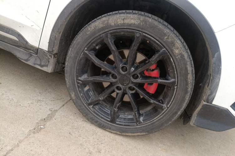 Used Geely Auto Emgrand S 2021 1.4T CVT Prestige Edition Right Front Wheel Hub