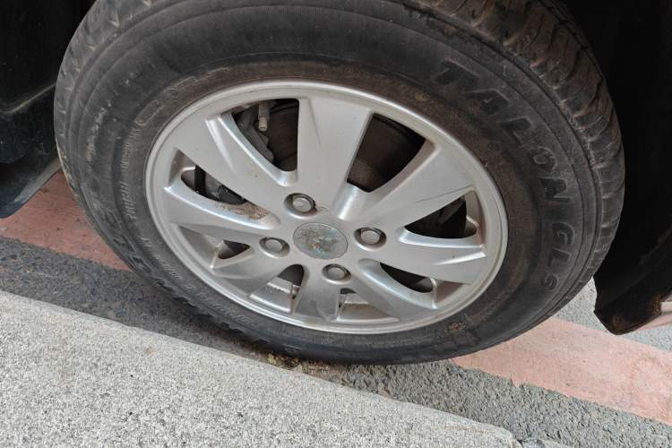 Used Wuling Hongguang 2015 1.2L S Base Model China IV
