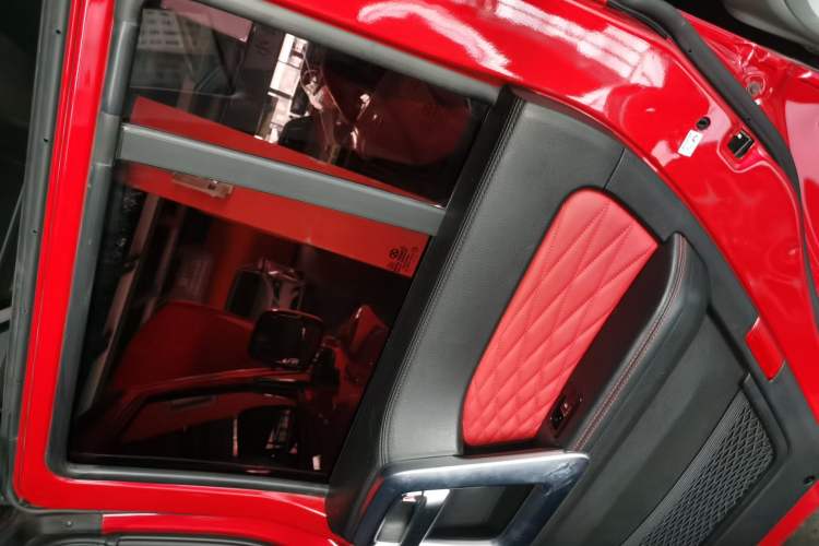 Used BAIC Off-Road BJ40 2018 PLUS 2.3T Automatic Four-Wheel Drive Flagship Version China V Emission Standard