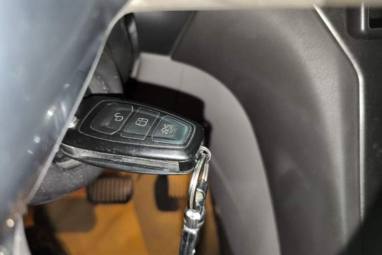 Used Ford Mondeo 2013 2.3L Fashion Edition
