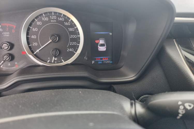 Used Toyota Corolla 2021 1.2T S-CVT Elite Edition Odometer Close Up