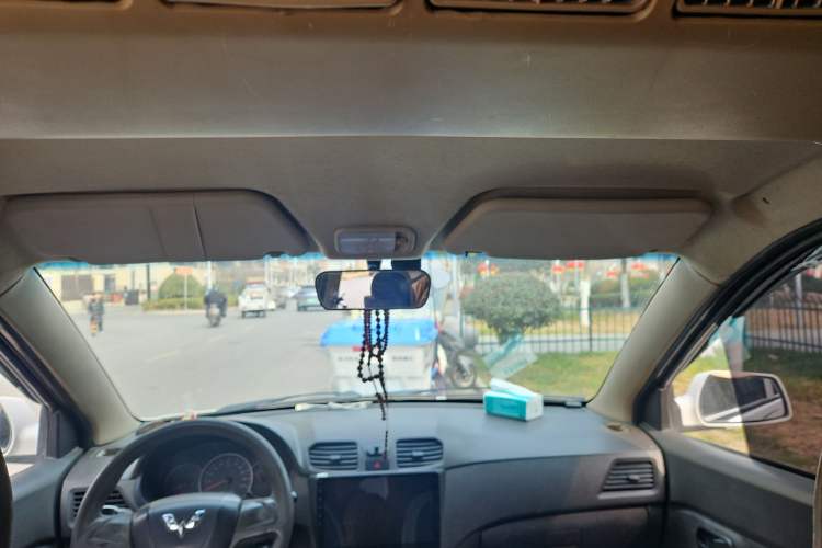 Used Wuling Hongguang 2014 1.2L Standard Model China IV