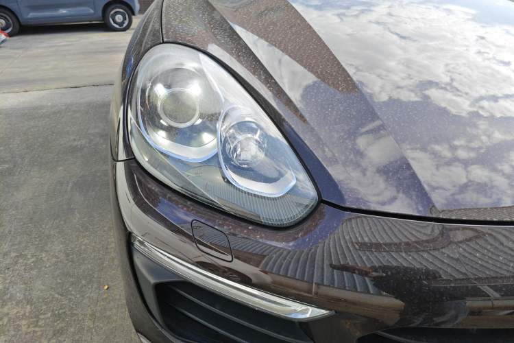 Used Porsche Cayenne 2016 Cayenne Platinum Edition 3.0T