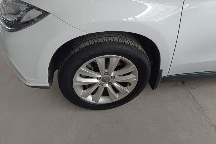 Used Haval H2 2016 Red-Label 1.5T Manual Two-Wheel Drive Luxury Model