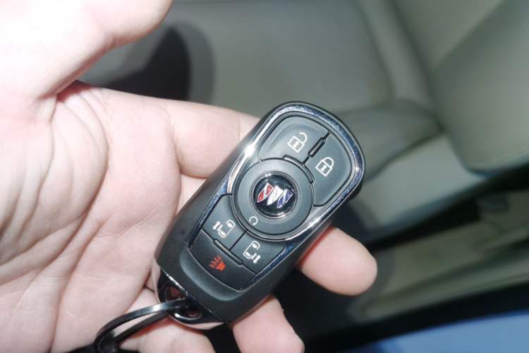 Used Buick GL8 2023 ES Lu Zun Deluxe Model
