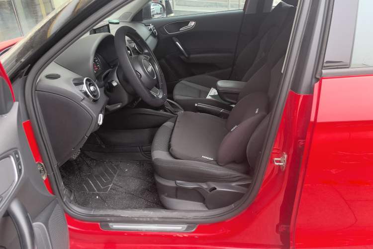 Used Audi A1 2016 30 TFSI Sportback Design Fashion Edition
