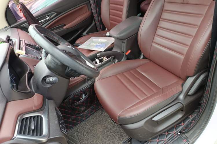 Used CHANGAN Lingxuan 2017 1.5T Automatic Lehuo Elite Model
