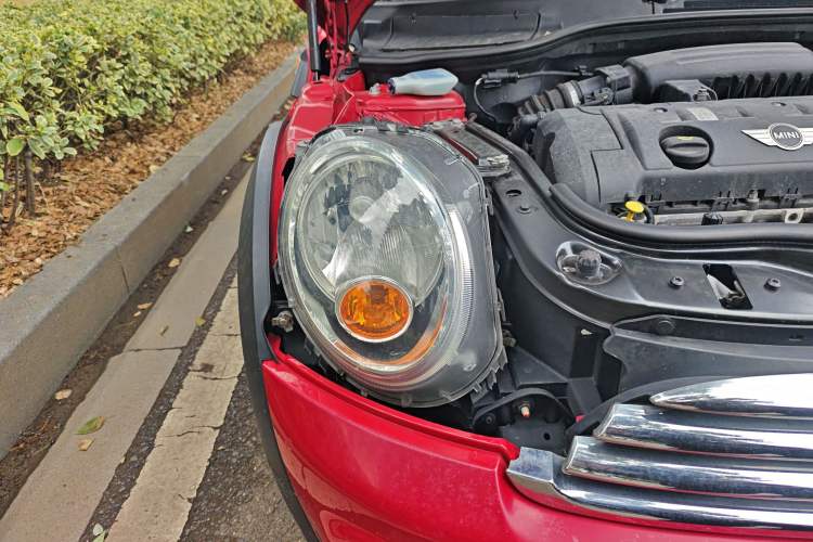 Used MINI  Right Front Headlight