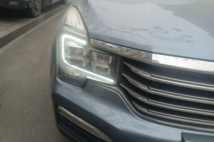 Used GAC Trumpchi GS8 2017 320T Two-Wheel Drive Luxury Smart Connectivity Version (7 Seats)