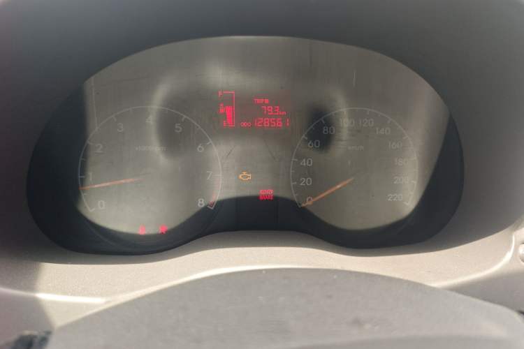 Used Hyundai Verna (older generation) 2010 Sedan 1.4L Manual Standard GL Model