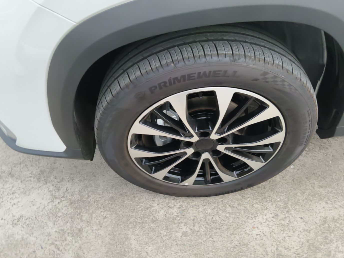 Geely Auto Emgrand X7 Sport 2026 Model 1.5TD Aspirational — снимка 10