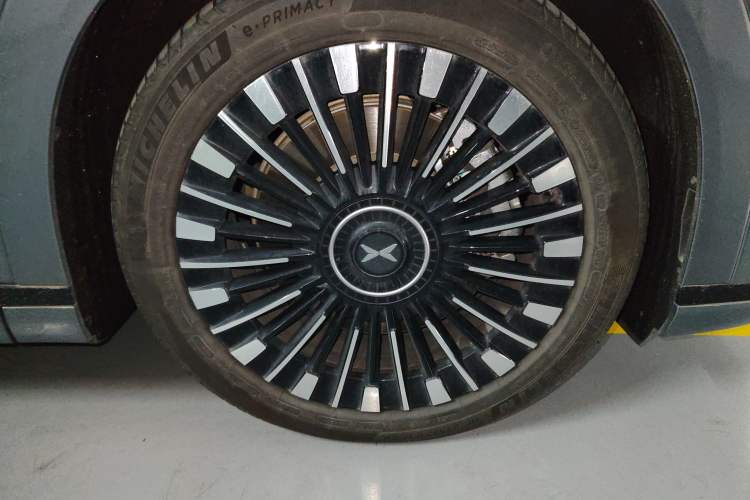 Used XPeng X9 2025 740 Ultra-Long Range Max