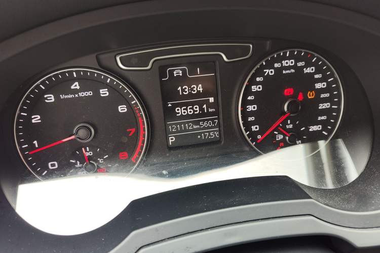 Used Audi Q3 2016 30 TFSI Collector's Edition Comfort Model
