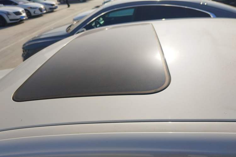 Used BMW 3 Series 2016 316Li Fashion Model
