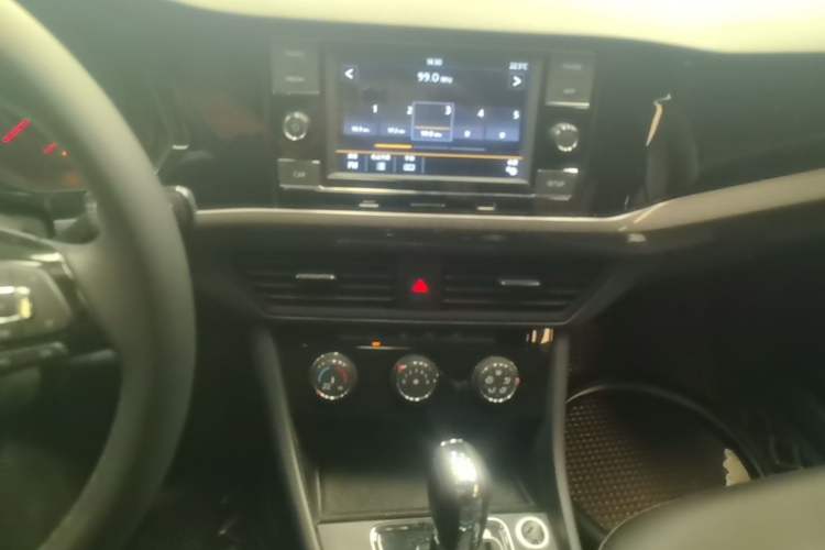 Used Volkswagen Bora 2020 1.5L Automatic Comfort Model

