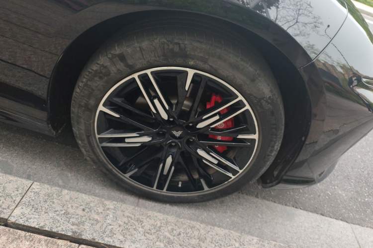 Used NETA S 2024 Range-Extended 1160 Edition Right Front Wheel Hub