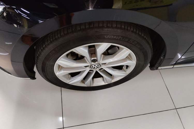 Used Volkswagen Magotan 2019 330TSI DSG Luxury Version China VI Standard
