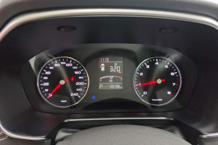 Used Roewe RX5 2019 20T Two-Wheel Drive Automatic 4G Connected Platinum Edition Instrument Cluster