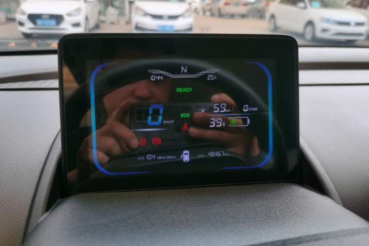 Used CHANGAN NEVO Lumin 2022 155 km – Refreshingly Sweet Edition Instrument Cluster