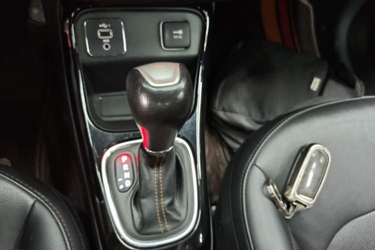 Used Jeep Compass 2019 220T Automatic Family Edition
