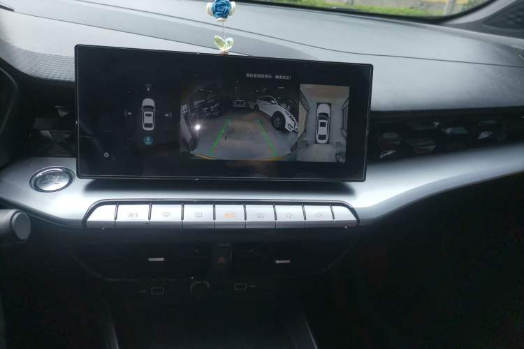 Used MG 5 2021 300TGI DCT Luxury Flagship Edition Audio And AC Panel