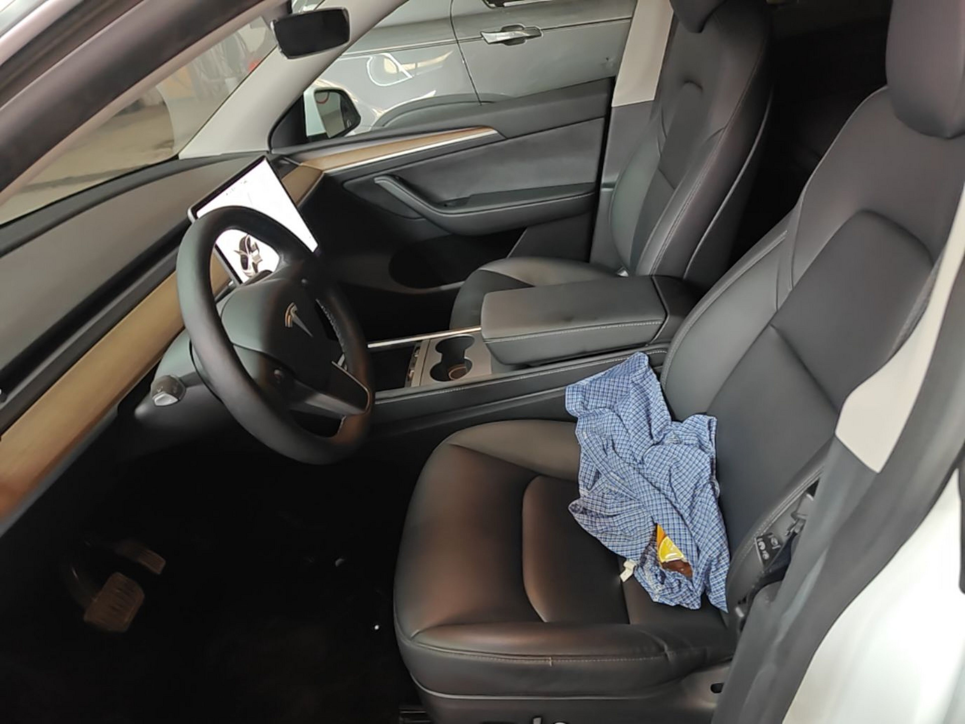 Interior delantero