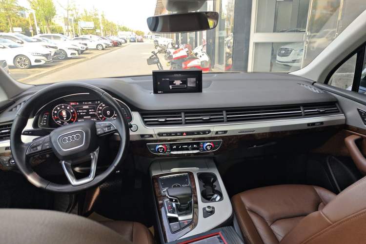 Used Audi Q7 2016 45 TFSI Technology Edition