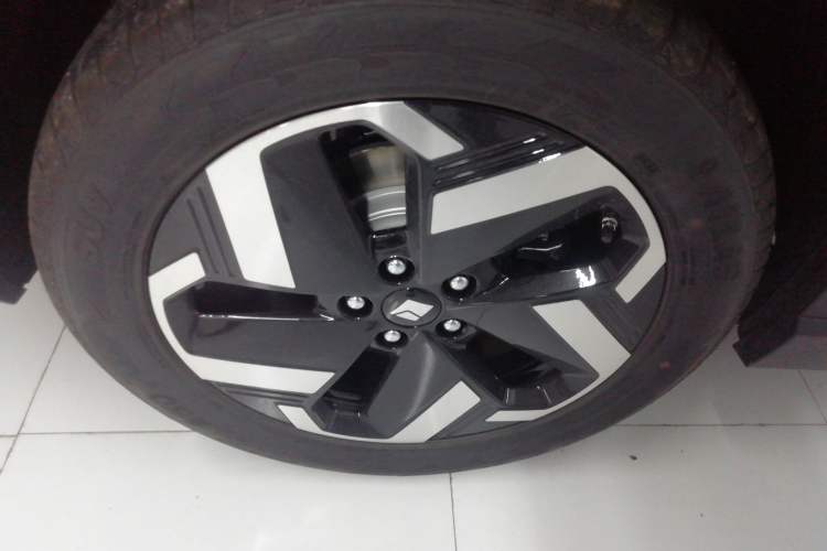 Used Baojun Yunhai 2026 Model 500km Pure Electric Standard Edition