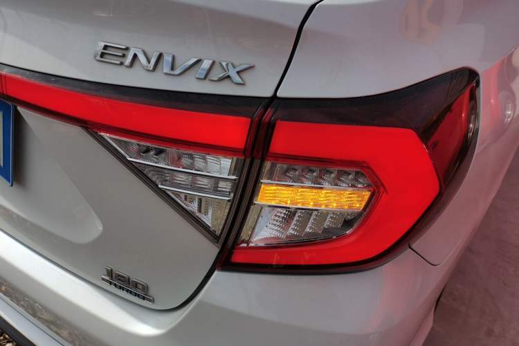 Used Honda Envix 2022 180TURBO CVT Comfort Version
