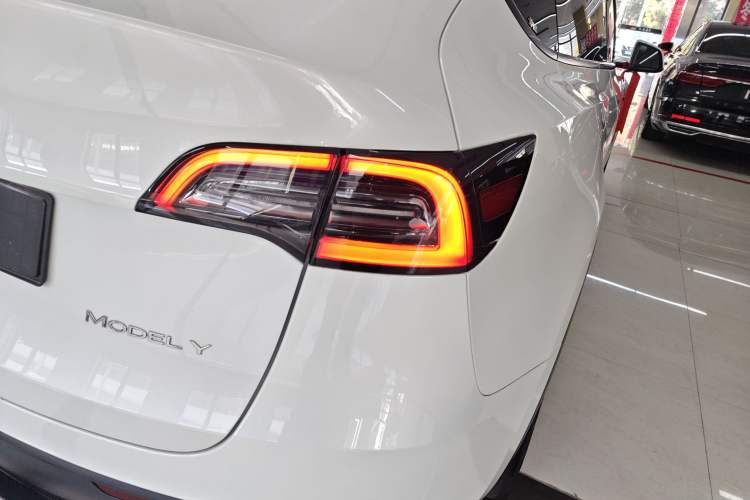 Used Tesla Model Y 2024 Rear-Wheel-Drive Version
