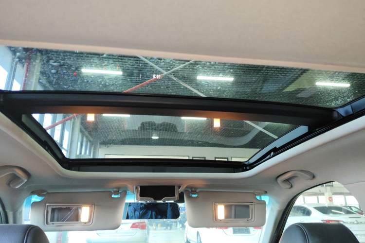 Used Honda Crosstour 2016 2.4L Luxury Edition