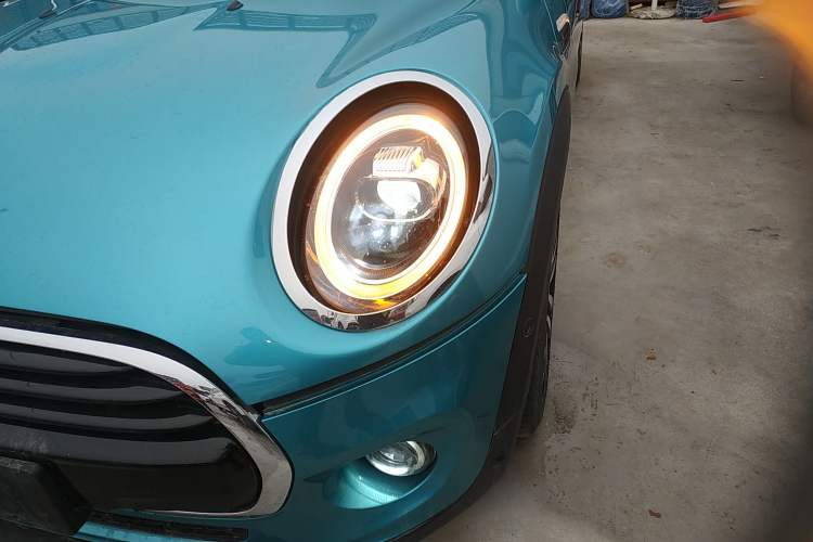 Used MINI MINI 2021 1.5T COOPER CABRIO Artist
