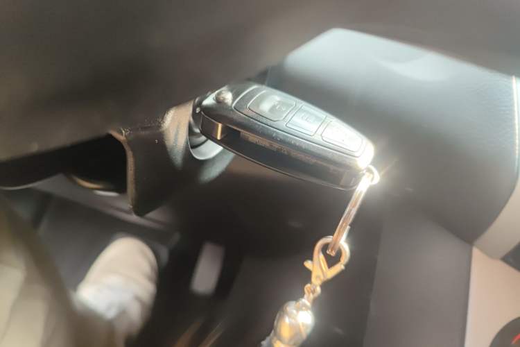 Used Ford Focus 2012 Hatchback 2.0L Automatic Luxury Sport Model Vehicle Key