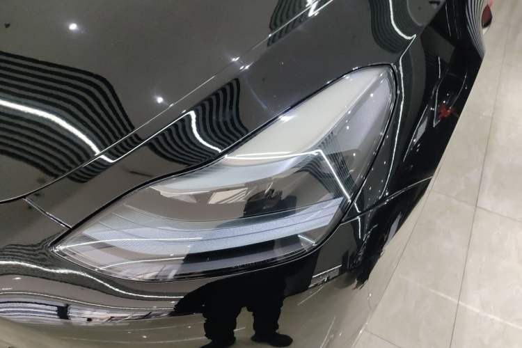 Used Tesla Model Y 2023 Rear-Wheel-Drive Version