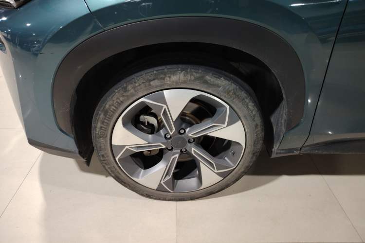 Used AION V 2023 Plus 80 Smart Enjoyment Seven-Seater Edition Ternary Lithium
