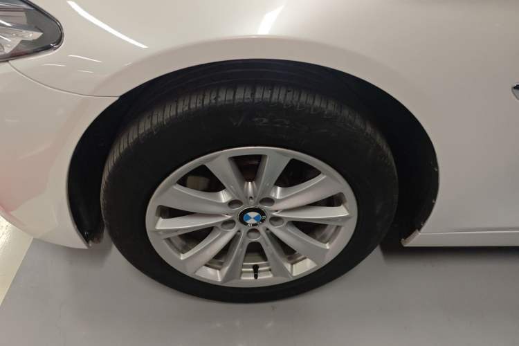 Used BMW 5 Series 2014 520Li Elegant Model