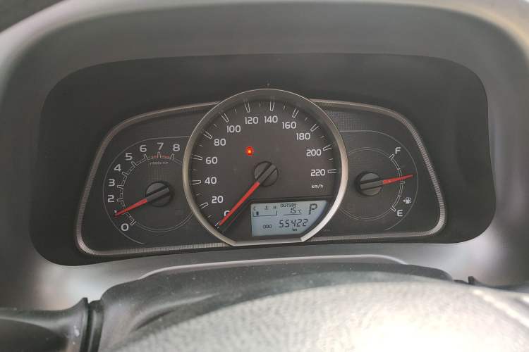 Used Toyota RAV4 2019 2.0L CVT Two-Wheel Drive Luxury Version China VI Standard Instrument Cluster